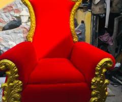 Royal chair