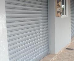 Roll-up gate/ roller shutter