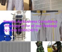 Bee keeping items - Image 2