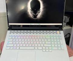 Dell Alienware M17 R3 Core i7 - Image 2