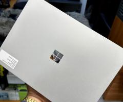 Microsoft Surface Laptop