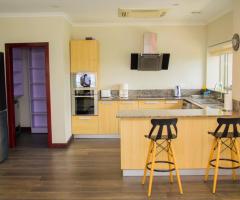 2 bedroom furnished apartment - Image 4