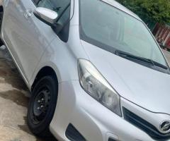 Toyota vitz 2011